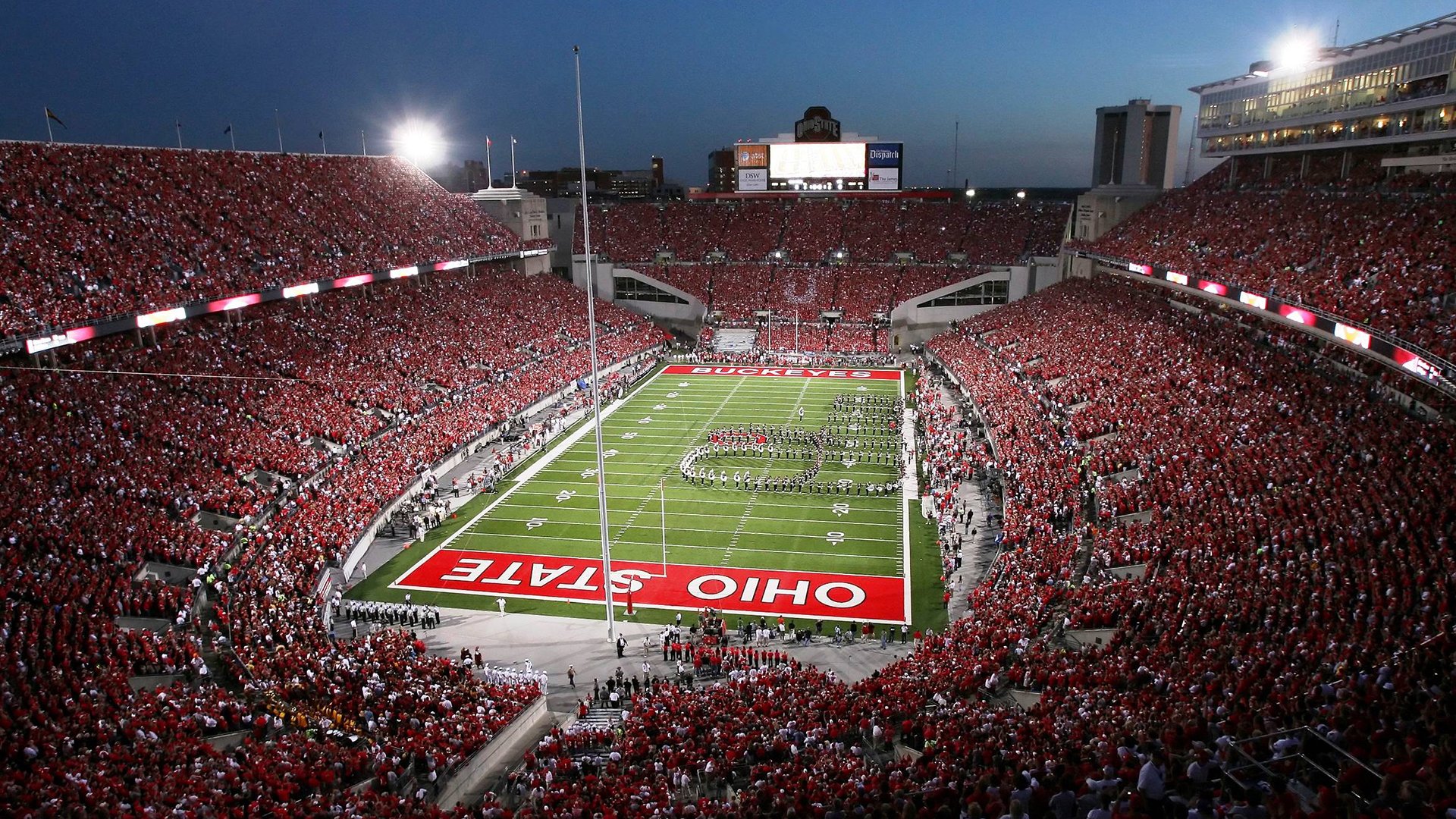 《激情对决：“黑马”队伍逆袭夺冠》，激情对线是什么意思